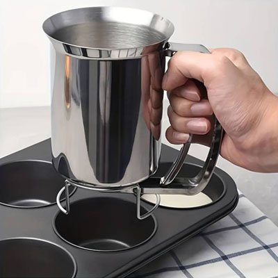 Entonnoir à piston | CuisiFacile - Accessoires Sucrés