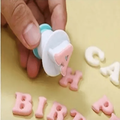 MOULE À PATISSERIE - BakingPastryDecoration™ - Alphabet Majuscule - Accessoires Sucrés