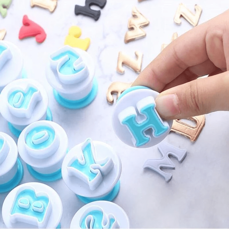 MOULE À PATISSERIE - BakingPastryDecoration™ - Alphabet Majuscule - Accessoires Sucrés
