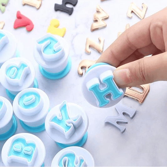 MOULE À PATISSERIE - BakingPastryDecoration™ - Alphabet Majuscule - Accessoires Sucrés